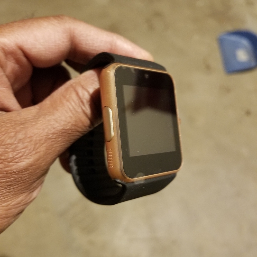 Smart Watch - Picture 4 of 4